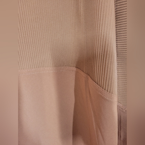 Nwot Athleta Midi Dress Brown Medium - Picture 4 of 5